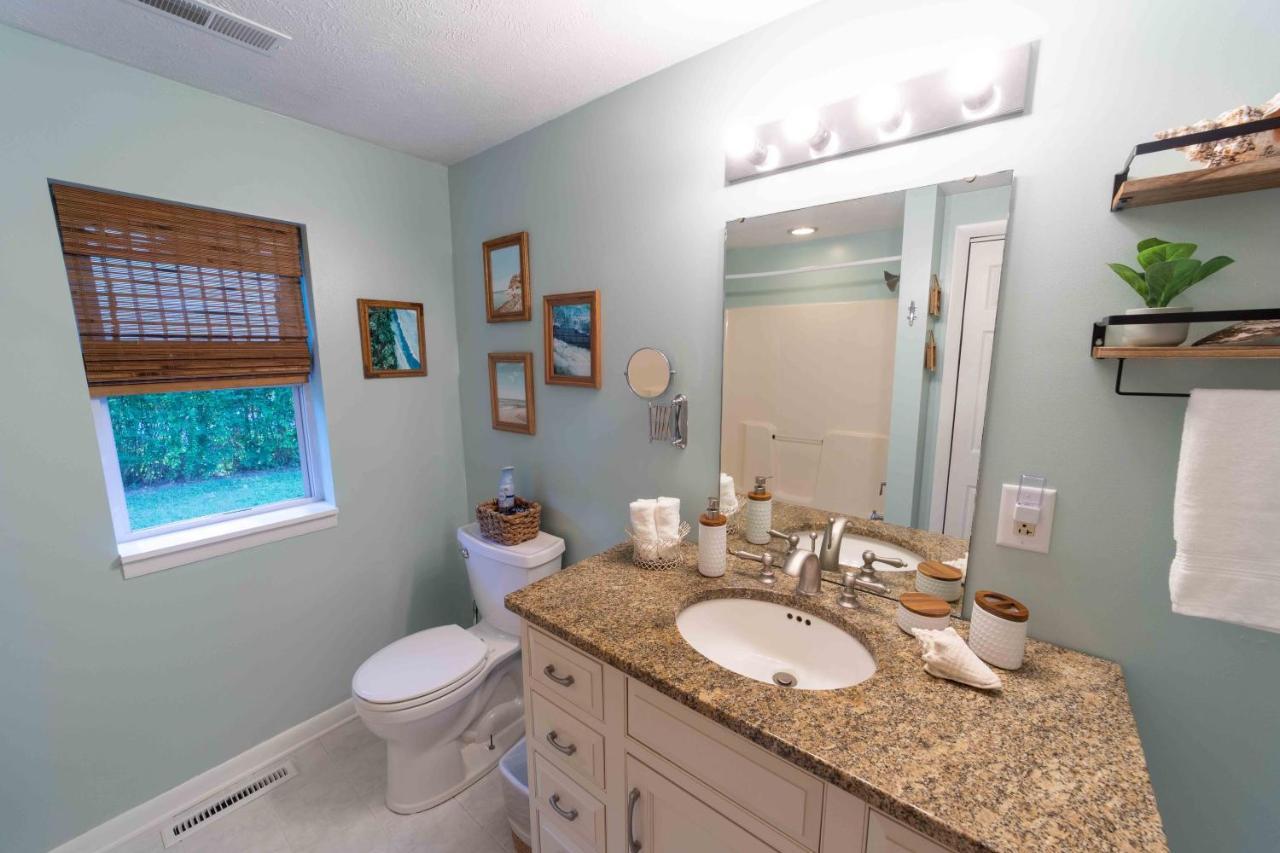 The Charming Glenn Cottage! Walk To Lake Michigan! Fennville Exterior foto