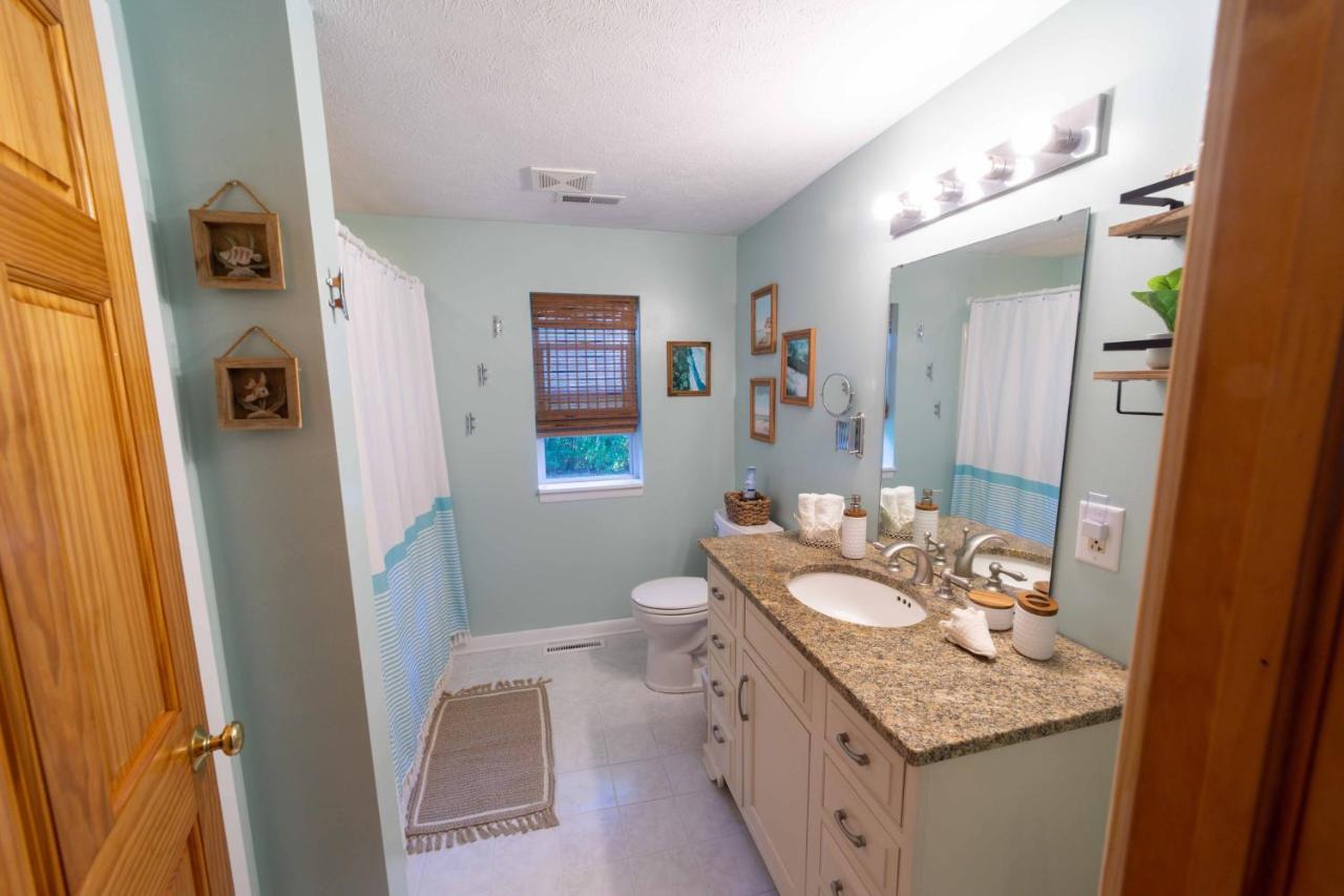 The Charming Glenn Cottage! Walk To Lake Michigan! Fennville Exterior foto