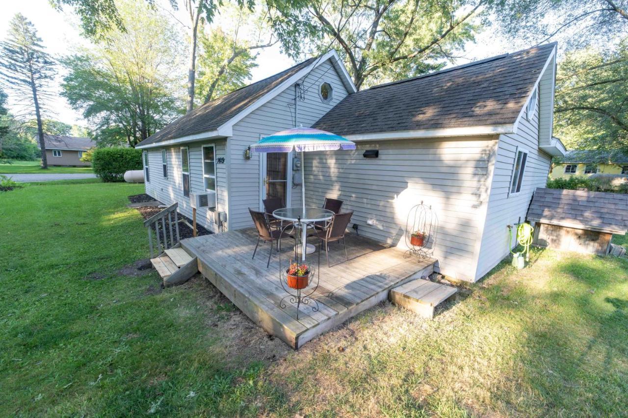 The Charming Glenn Cottage! Walk To Lake Michigan! Fennville Exterior foto