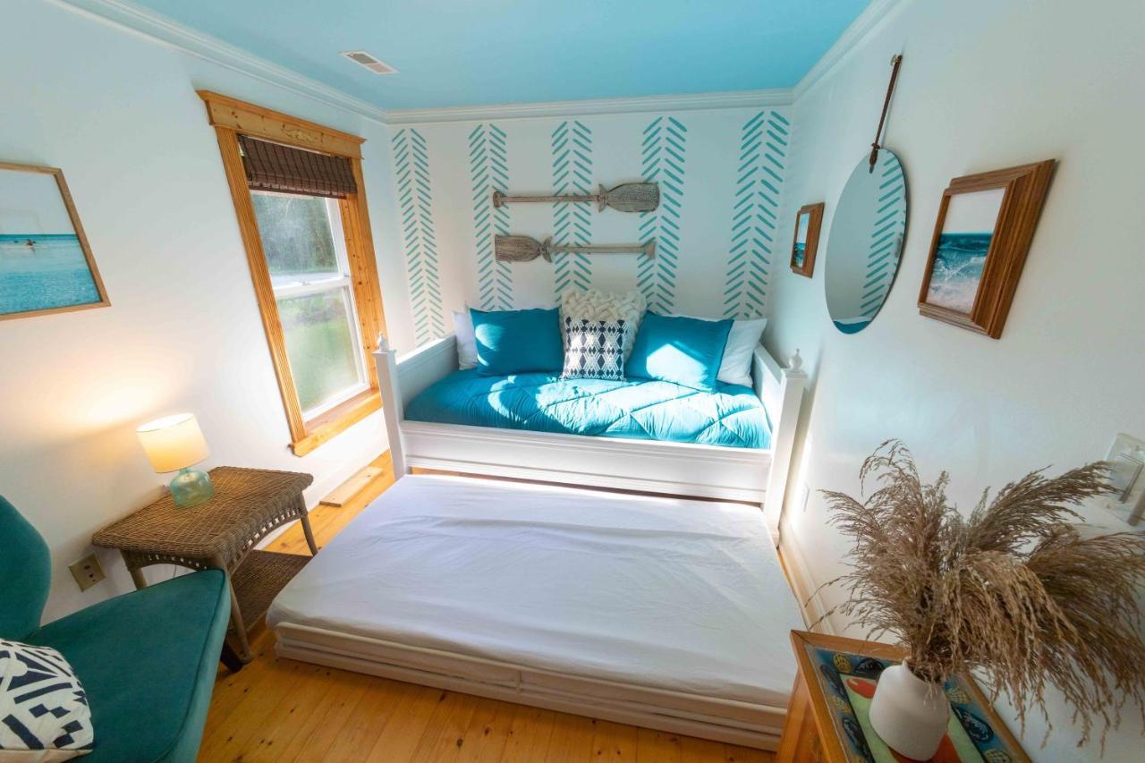 The Charming Glenn Cottage! Walk To Lake Michigan! Fennville Exterior foto